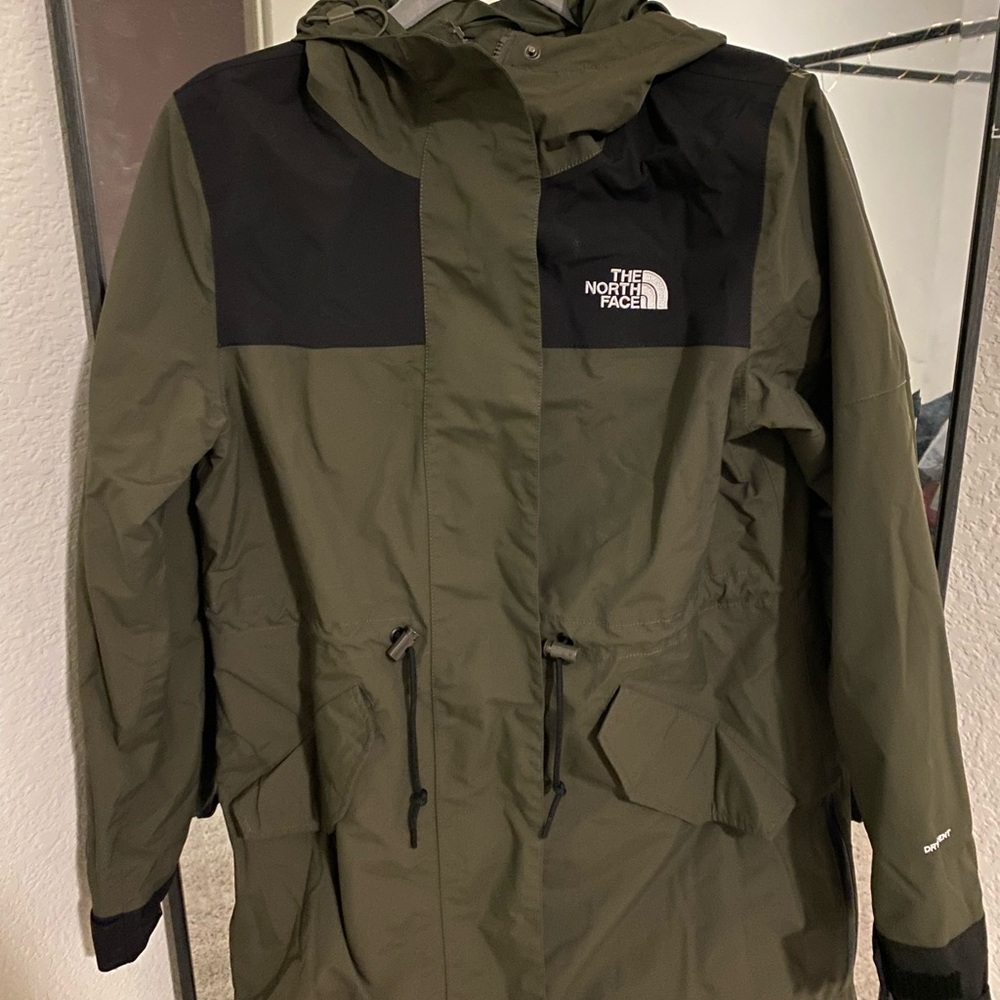 North Face jacket M